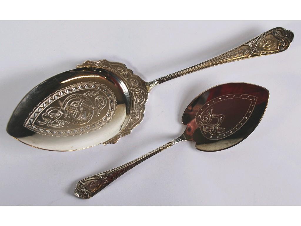 Appraisal: CASED FOREIGN SILVER COLOURED METAL Standard CAKE AND TART SERVER