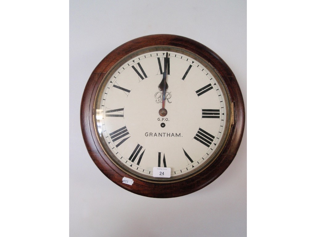 Appraisal: A George V GPO wall clock with single fusing movement