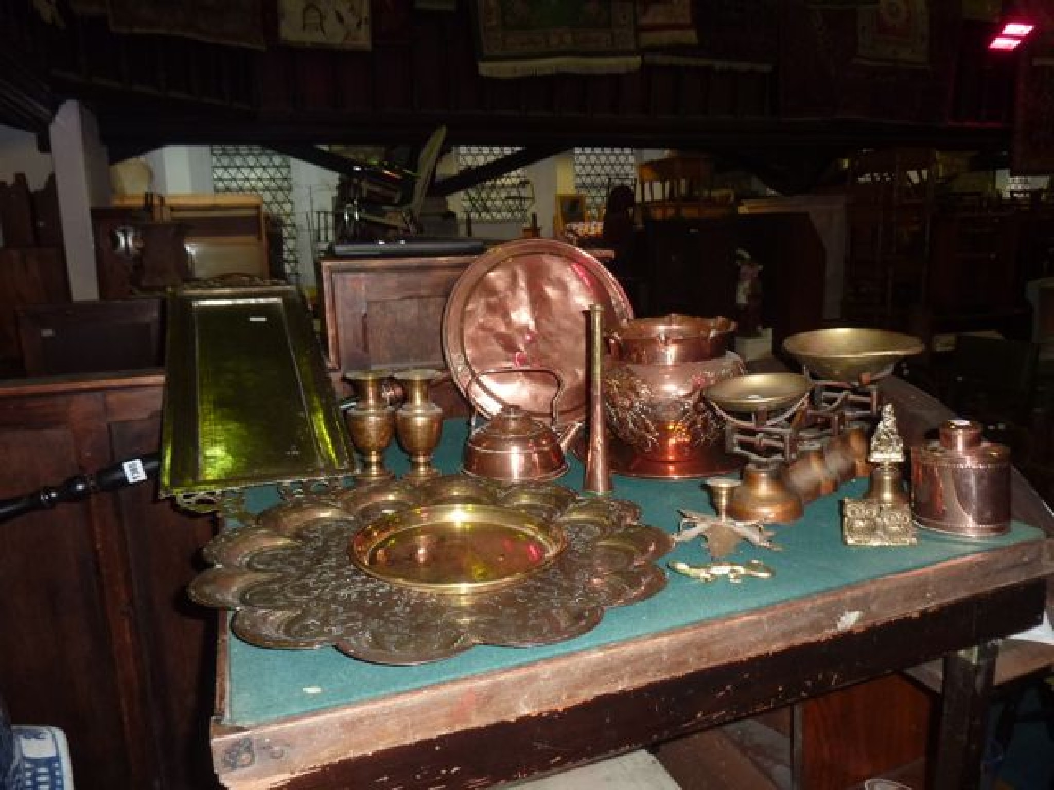 Appraisal: A th century copper bed warming pan with turned ebonised