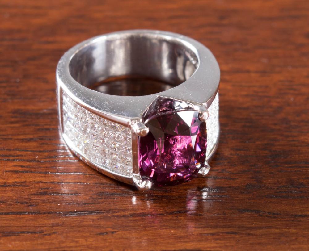 Appraisal: SPINEL DIAMOND AND FOURTEEN KARAT GOLD RING WITH GIA REPORT