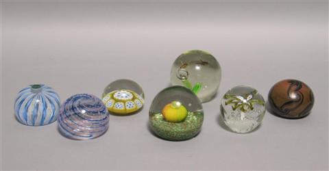 Appraisal: SEVEN PAPERWEIGHTS One with internal fruit a Pairpoint example with