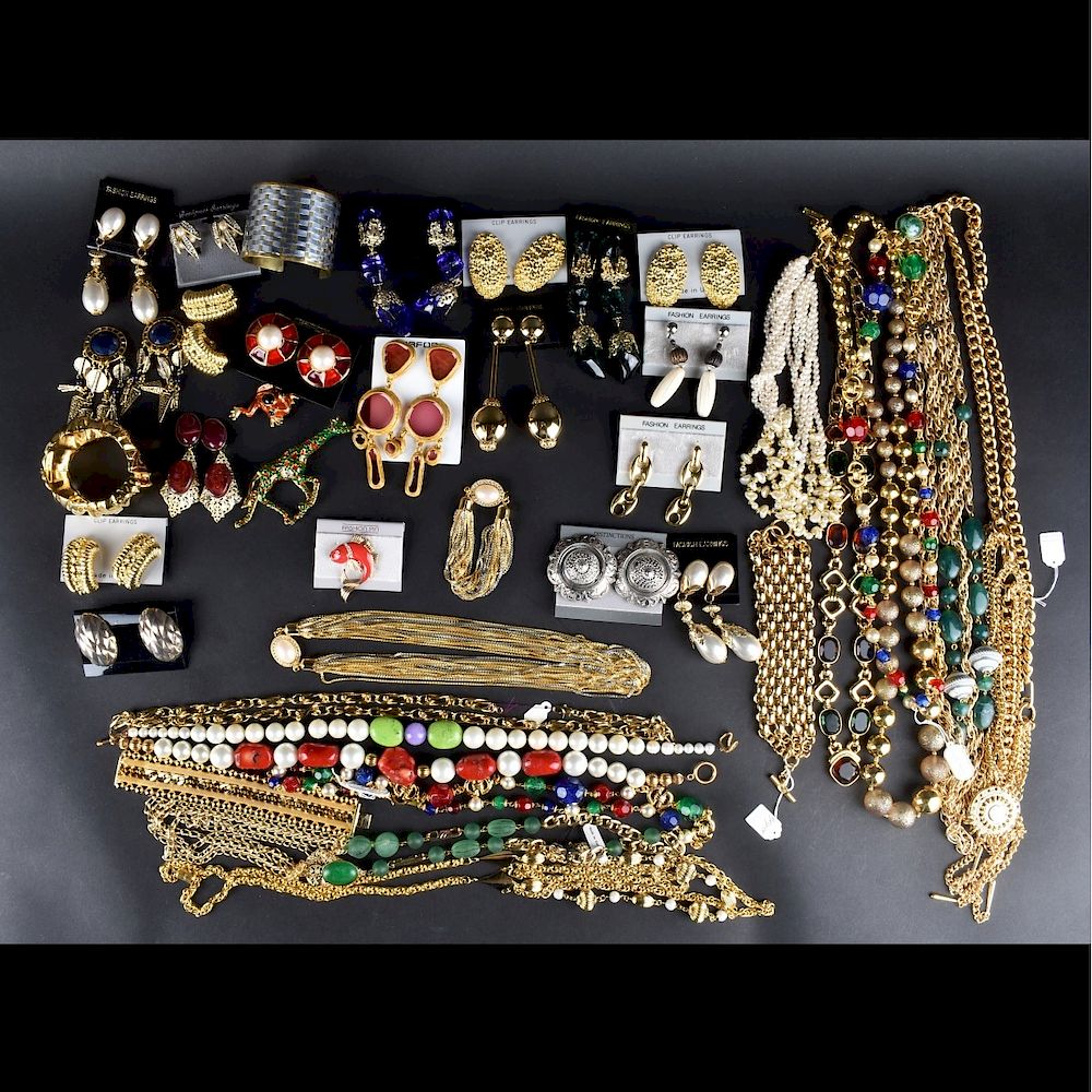 Appraisal: Large Assortment of Retro Costume Jewelry Large Assortment of Retro