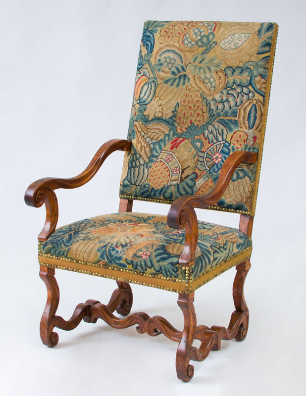 Appraisal: LOUIS XIV PROVINCIAL STAINED BEECHWOOD FAUTEUIL LA REINE The rectangular