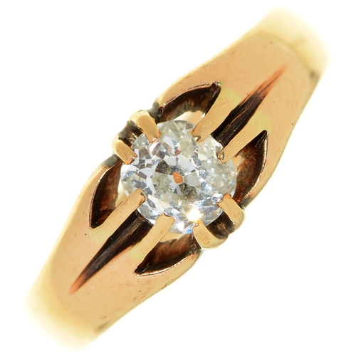 Appraisal: A diamond ring with cushion shaped old cut diamond in