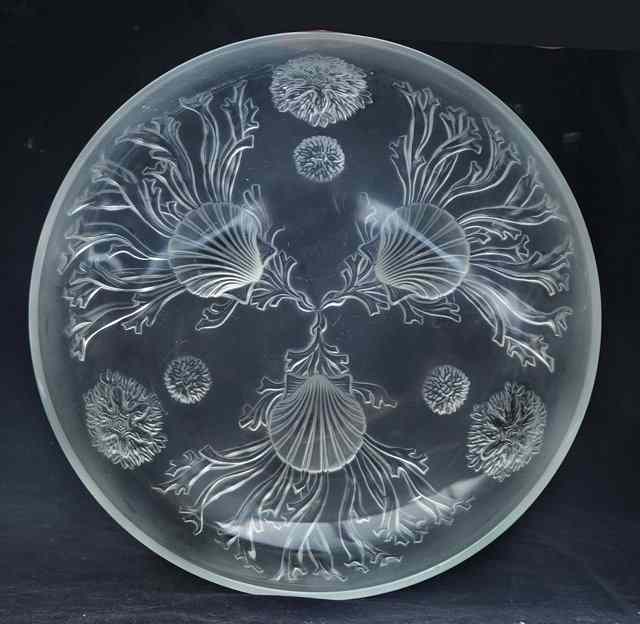 Appraisal: Manner of Lalique and VallonA frosted glass bowl with moulded