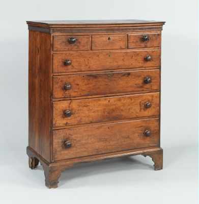 Appraisal: An Antique Oak Chest of Drawers Dark patina on the