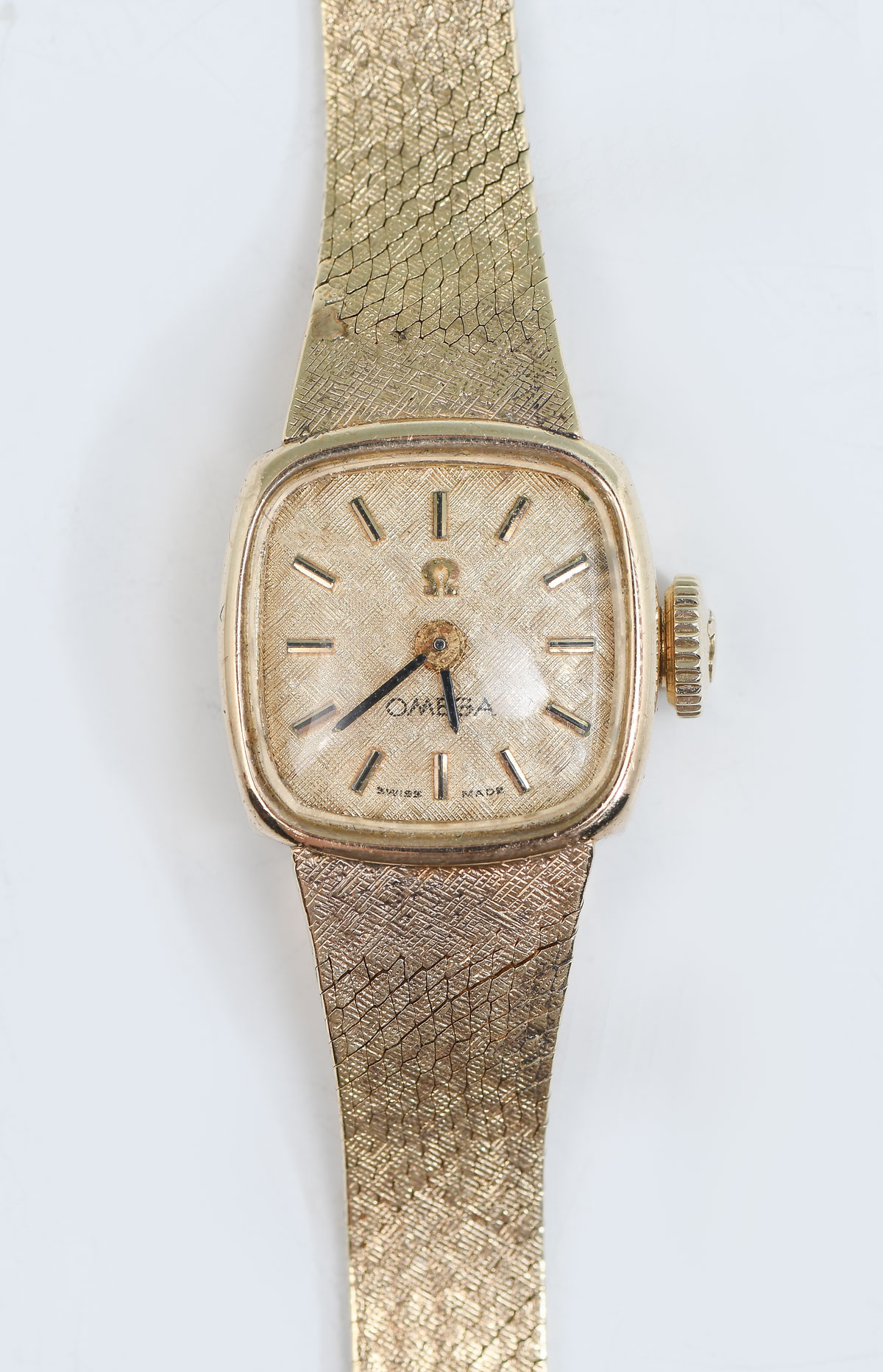 Appraisal: K LADIES OMEGA WATCH Petite K yellow gold Omega watch