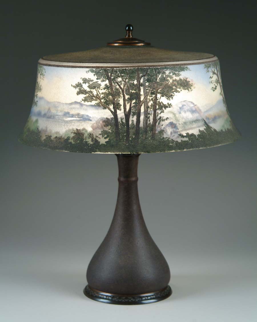 Appraisal: PAIRPOINT SCENIC TABLE LAMP Outstanding Bombay shade has obverse has