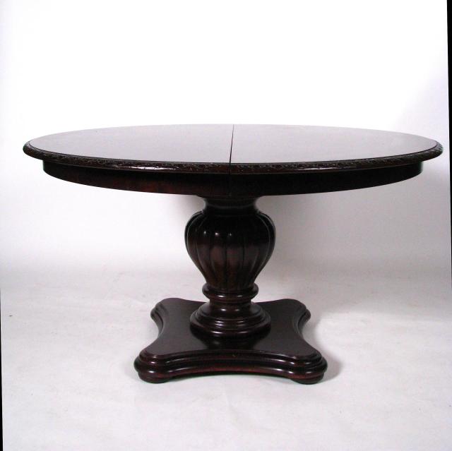 Appraisal: Bernhardt mahogany dining room table with leaf and table pads