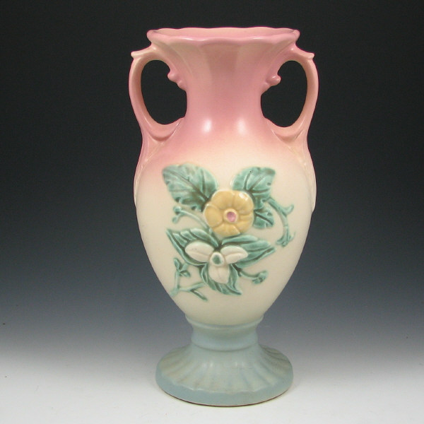 Appraisal: Hull Wildflower W- - Vase - Mint Wildflower vase in