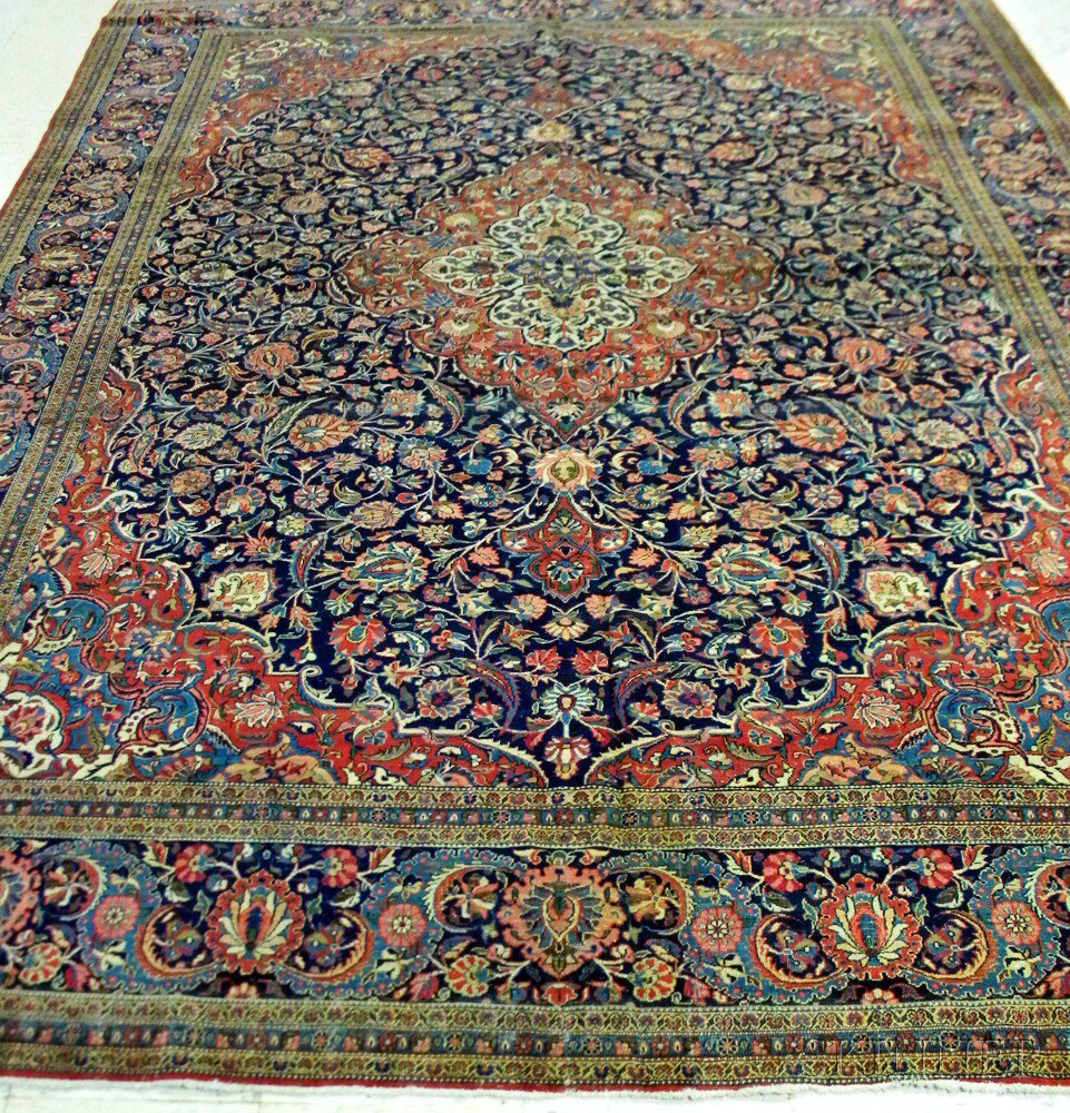 Appraisal: Kashan Carpet Central Persia second quarter th century the concentric