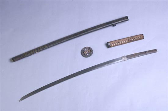 Appraisal: JAPANESE LONG SWORD KATANA Koto period Pre Fully mounted blade