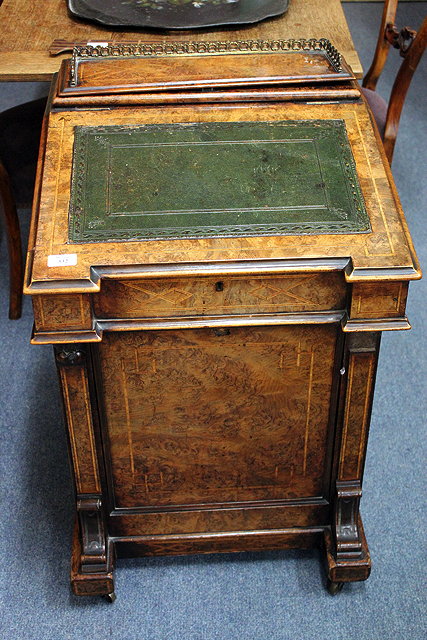 Appraisal: A VICTORIAN BURR WALNUT DAVENPORT DESK with a sliding top