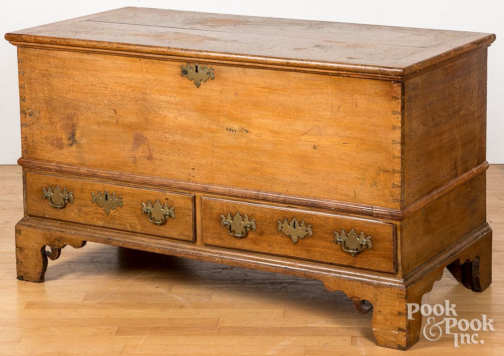 Appraisal: Pennsylvania walnut blanket chest late th c Pennsylvania walnut blanket