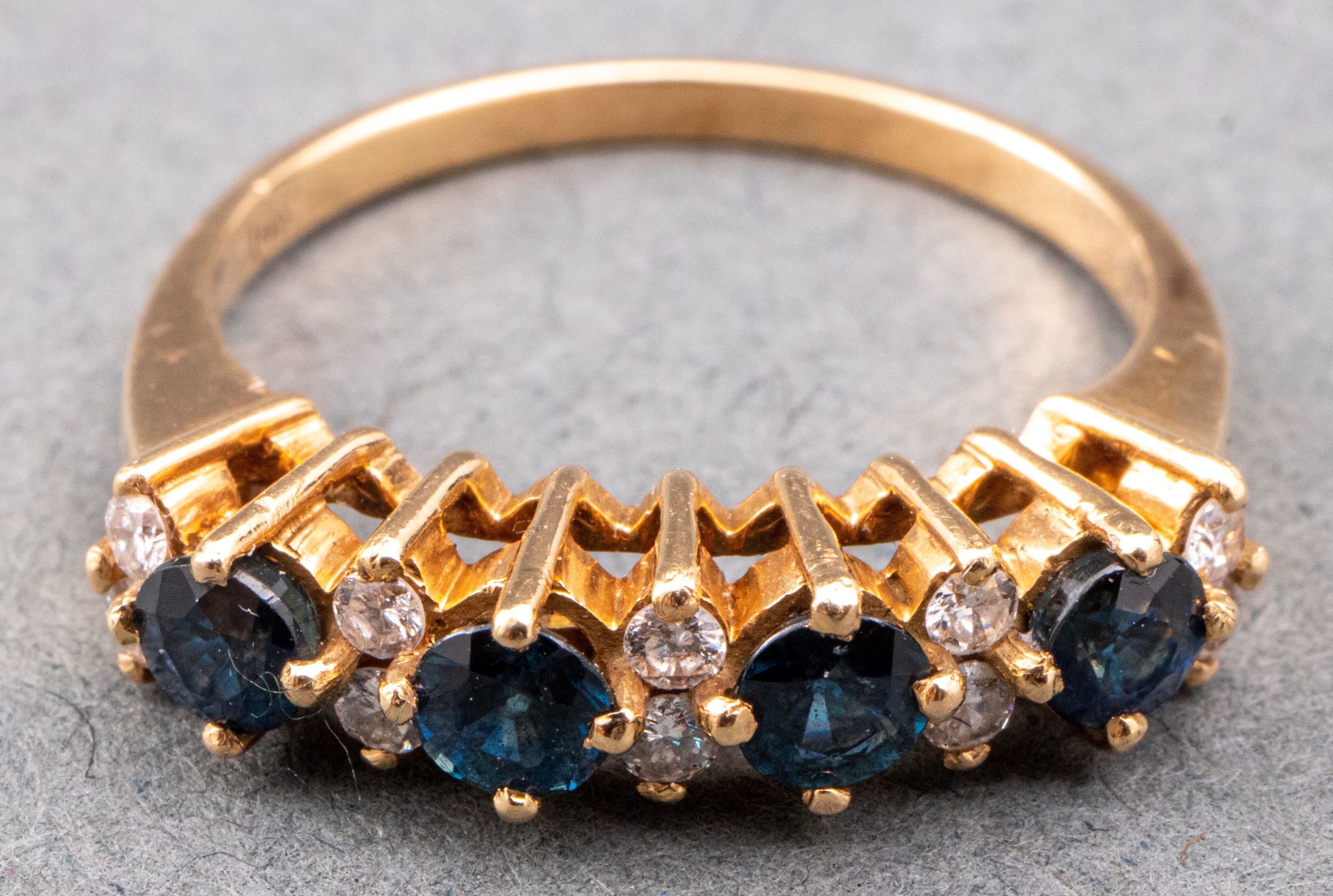 Appraisal: K YELLOW GOLD BLUE SAPPHIRE DIAMOND RING Vintage K yellow