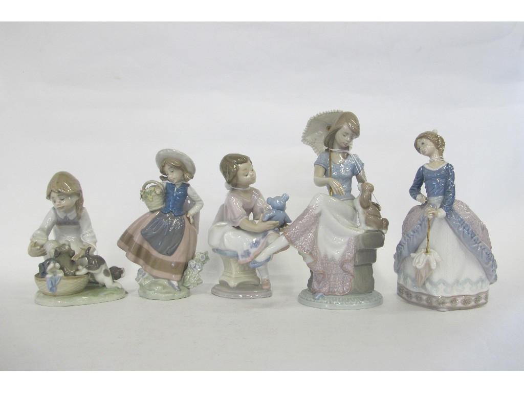 Appraisal: Five Lladro figures of girls including Picture Perfect designed by