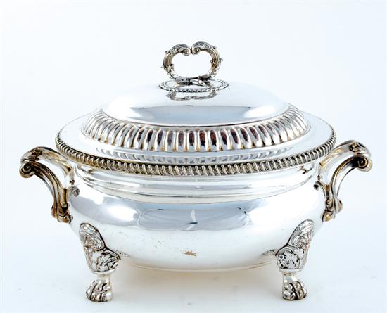 Appraisal: Impressive English silverplate covered tureen late th century acanthus-bound reed