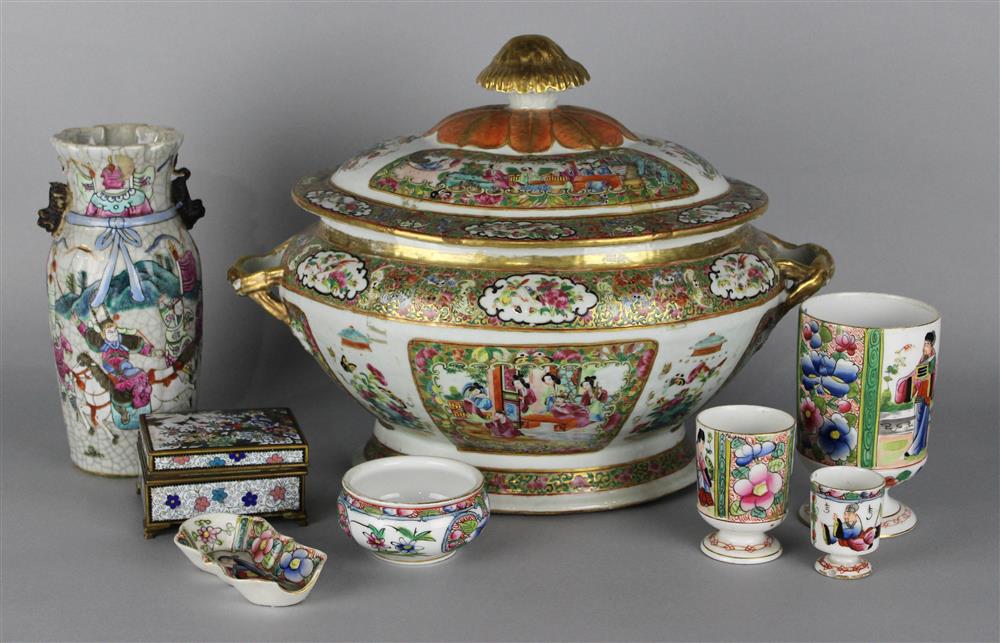 Appraisal: CHINESE EXPORT FAMILLE ROSE TUREEN TOGETHER WITH SEVEN SMALL CHINESE