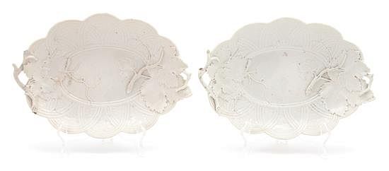 Appraisal: A Pair of Worcester White Oval Leaf-form Plate Length inches