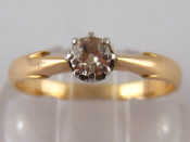 Appraisal: A yellow metal tests carat gold diamond solitaire ring diamond