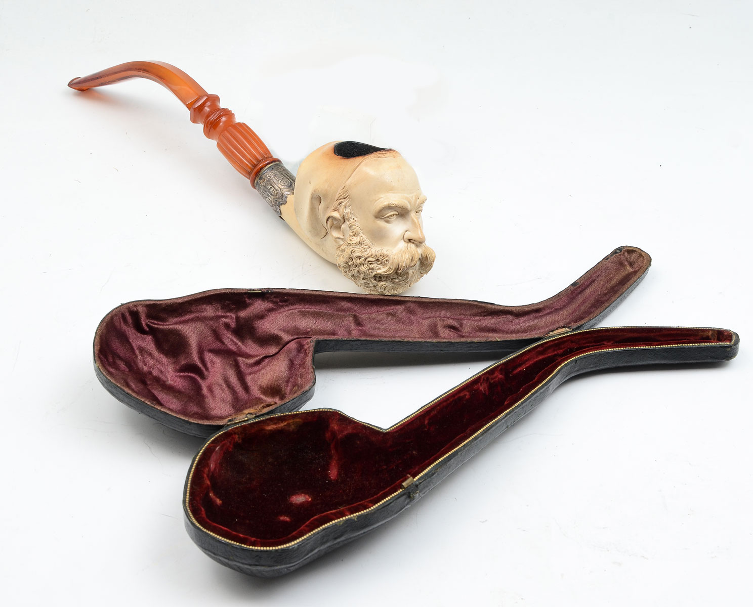 Appraisal: CASED MEERSCHAUM PIPE WITH BEARDED MAN HEAD Beautifully carved detailed