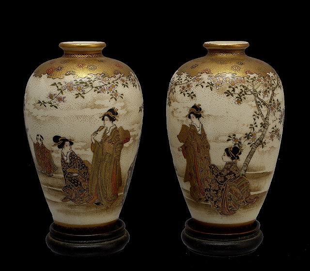 Appraisal: A pair of Japanese Satsuma miniature ovoid form vasesMeiji period