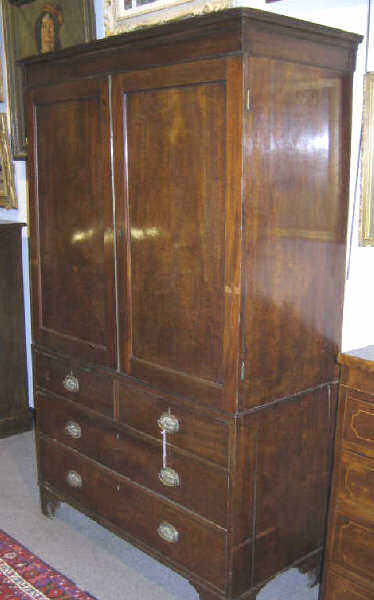 Appraisal: ENGLISH MAHOGANY LATE GEORGIAN LINEN PRESS The top member with