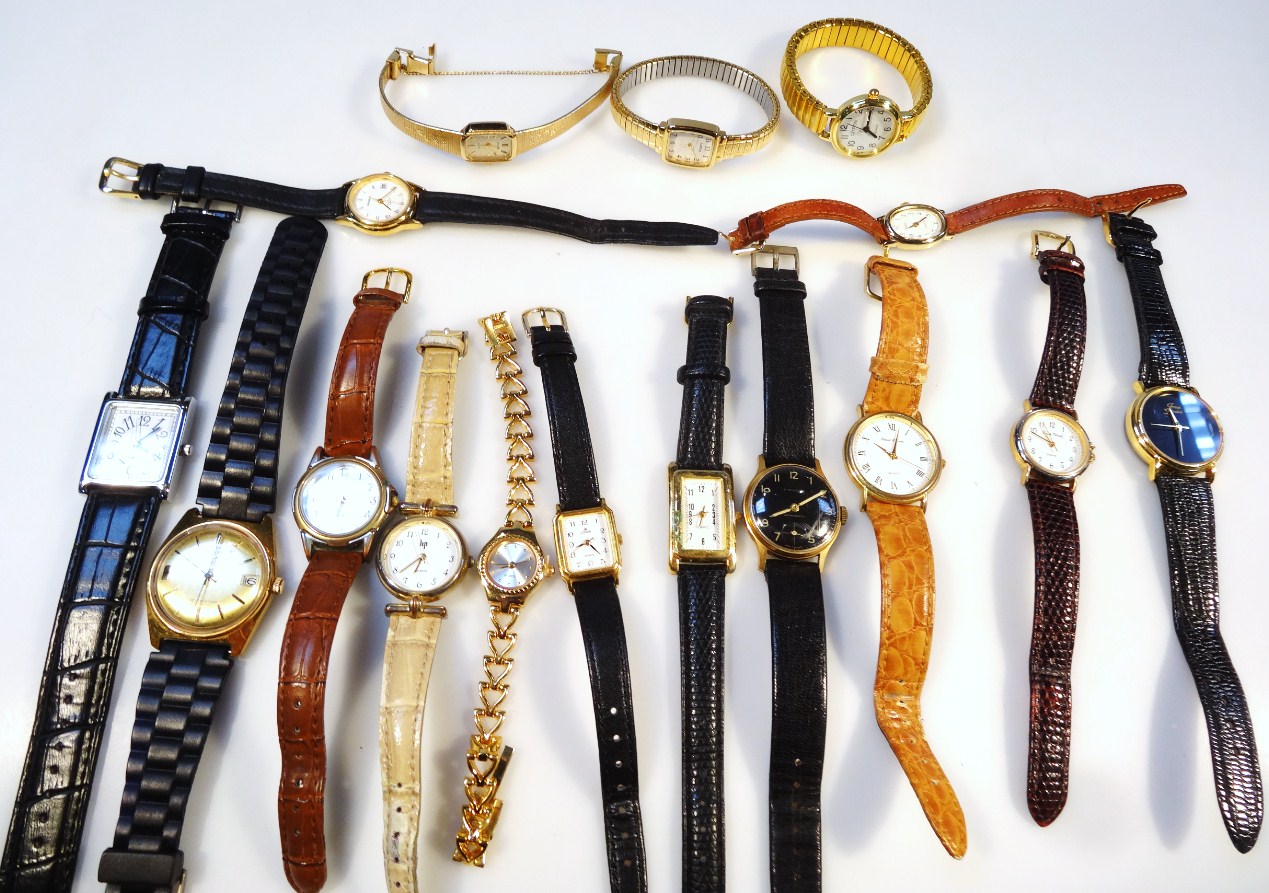 Appraisal: Various fashion and other watches to include ladies and gentleman's