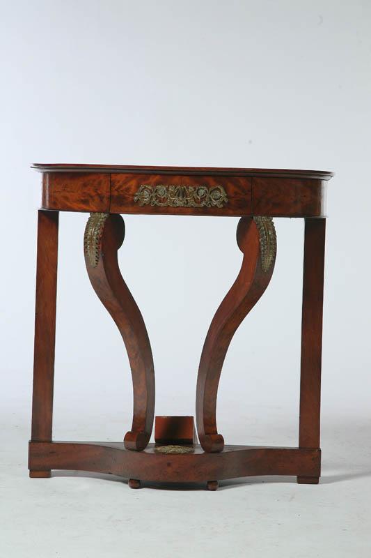 Appraisal: CONSOLE TABLE England st half- th century figured mahogany veneer