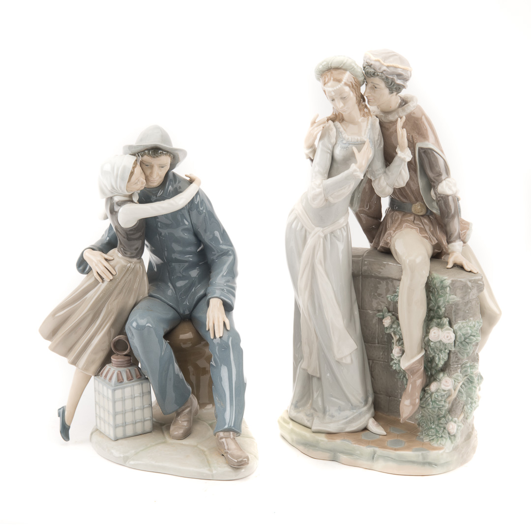 Appraisal: Two Lladro porcelain figural groups including The Kiss in H