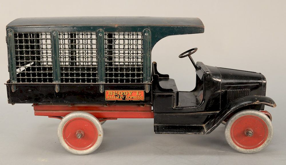 Appraisal: Buddy L Railway Express truck painted pressed steel original paint