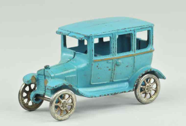 Appraisal: ARCADE FORD FORDOR MODEL ''T'' SEDAN Late 's cast iron