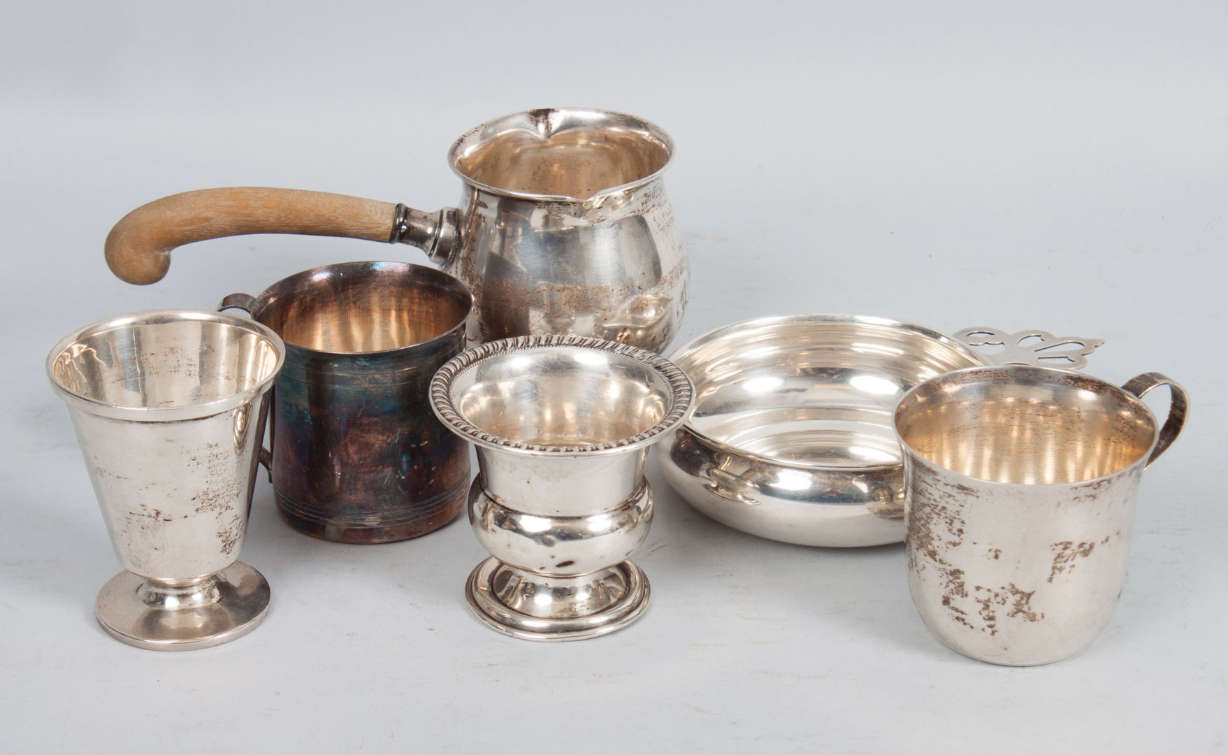 Appraisal: Five American sterling silver table articles including Tiffany baby cup