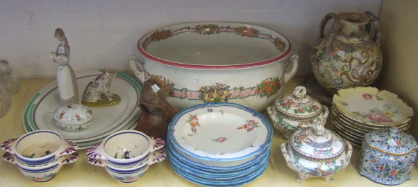 Appraisal: A quantity of ceramics including a Victorian part dinner service