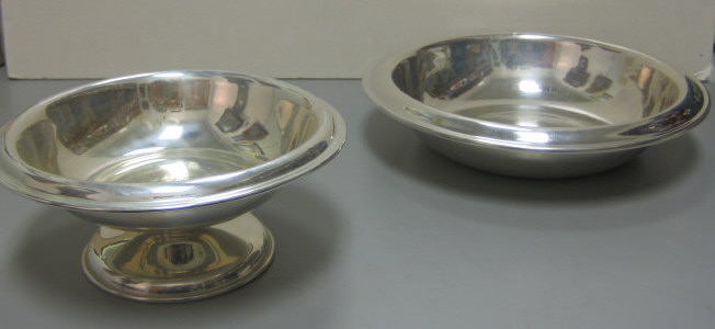 Appraisal: TOWLE SILVERSMITH NEWBURYPORT MA Two sterling silver serving pieces a