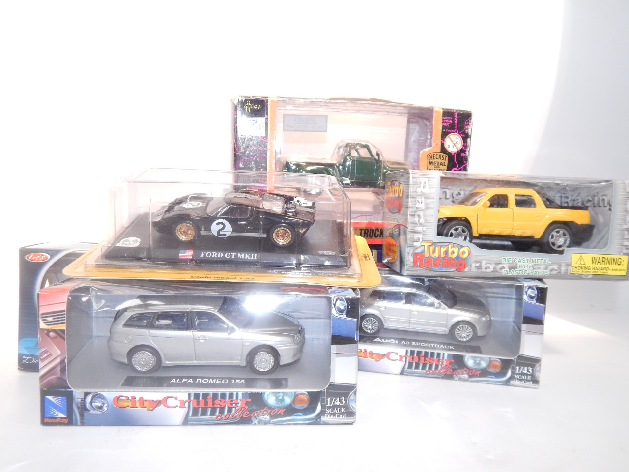 Appraisal: Various die cast vehicles to include Solido Road Champs Cararama