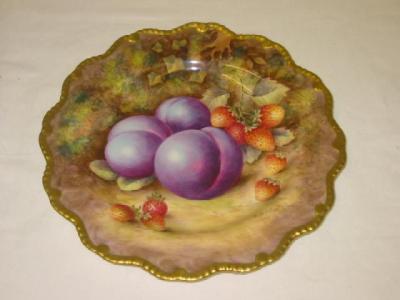 Appraisal: A ROYAL WORCESTER PORCELAIN PLATE of lobed circular form with