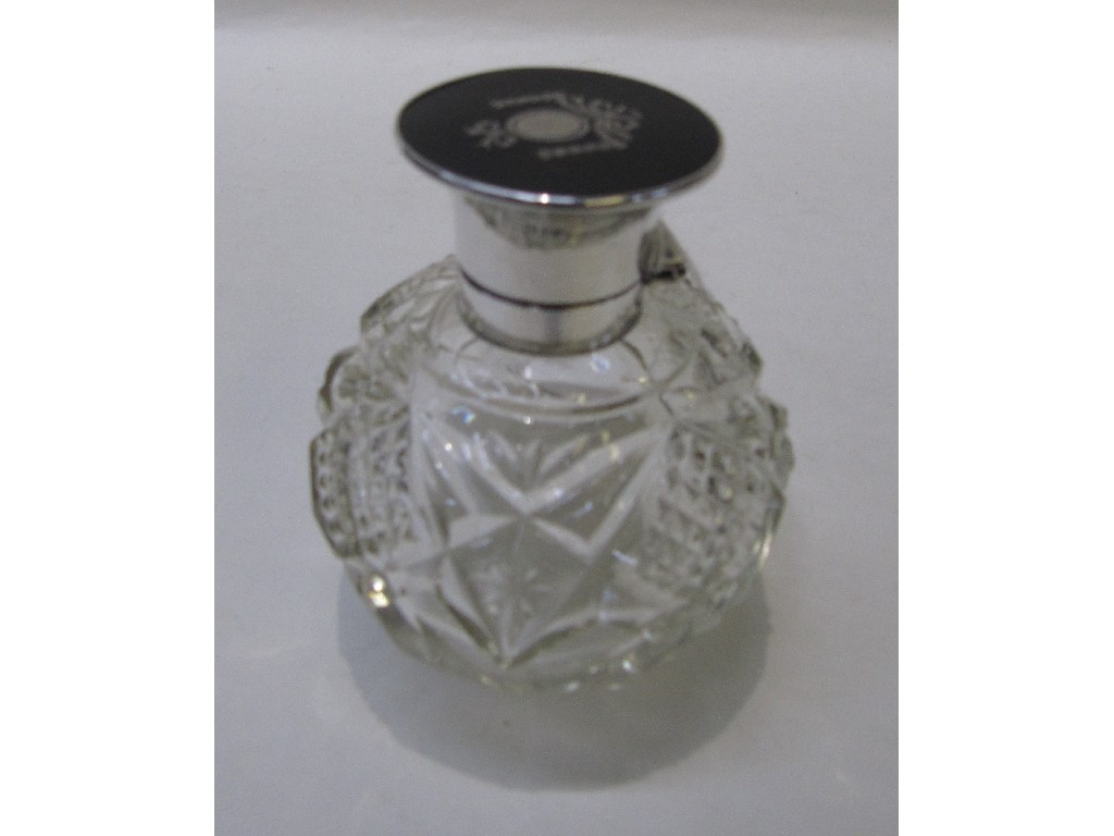 Appraisal: Silver and tortoiseshell topped scent bottle