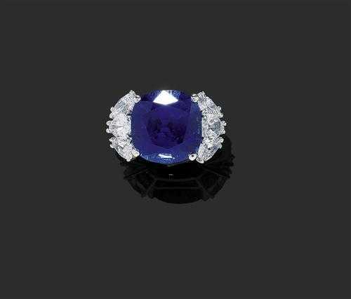 Appraisal: MADAGASCAR SAPPHIRE AND DIAMOND RING Platinum Very elegant ring the