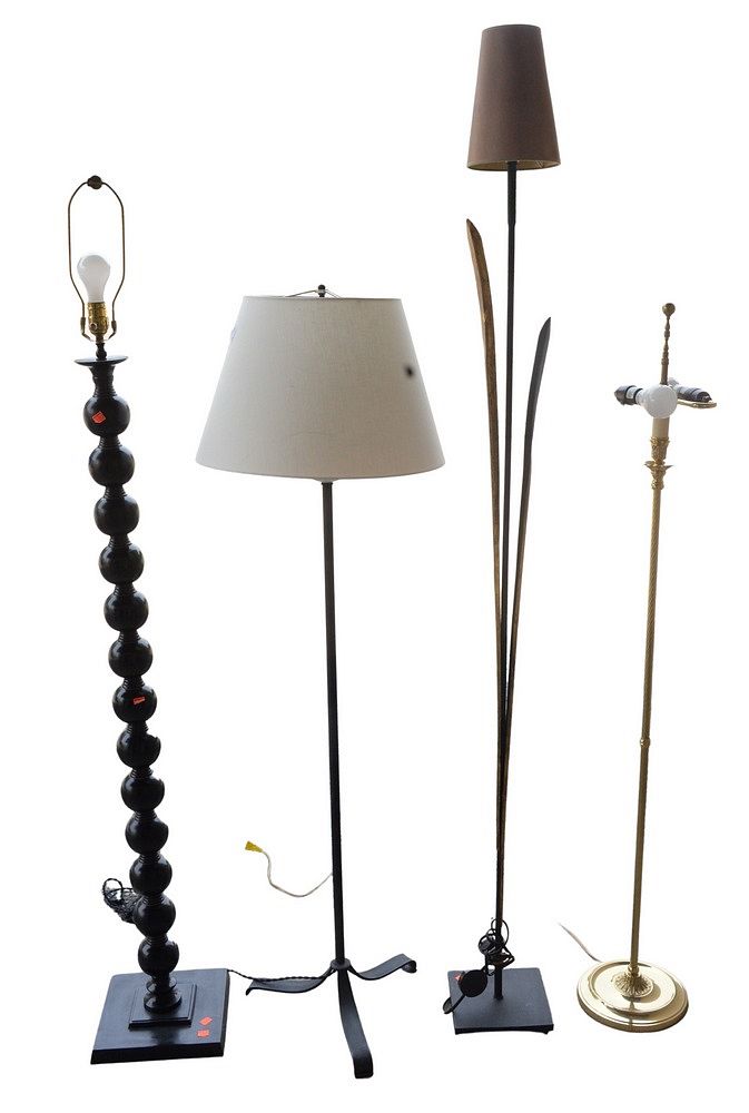 Appraisal: Group of Four Table Lamps to include one contemporary reed