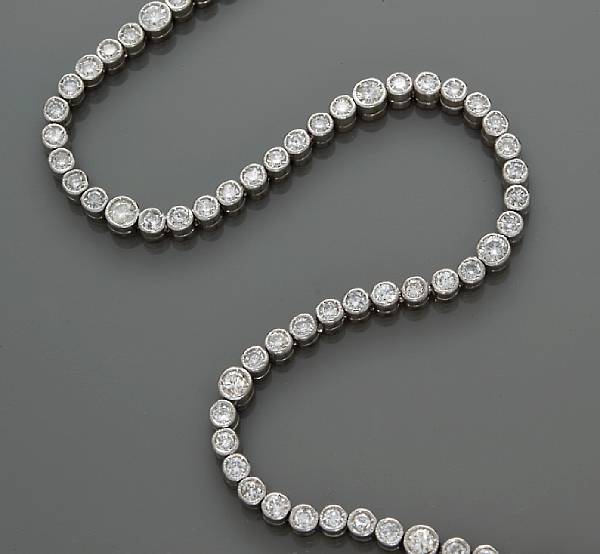 Appraisal: A diamond bracelet estimated total diamond weight carats mounted in