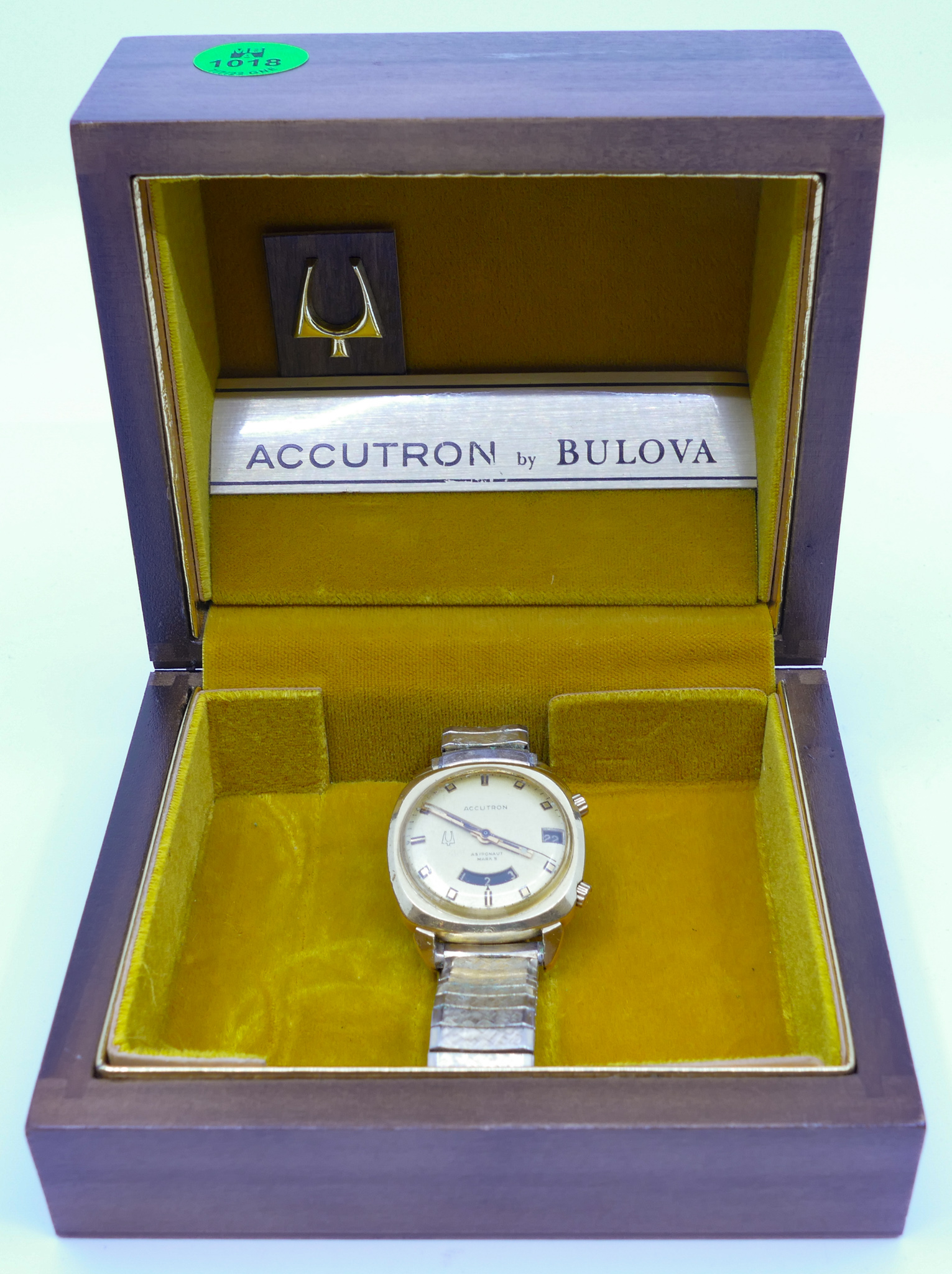 Appraisal: Vintage Men's Accutron k Astronaut Mark II Wristwatch with Box