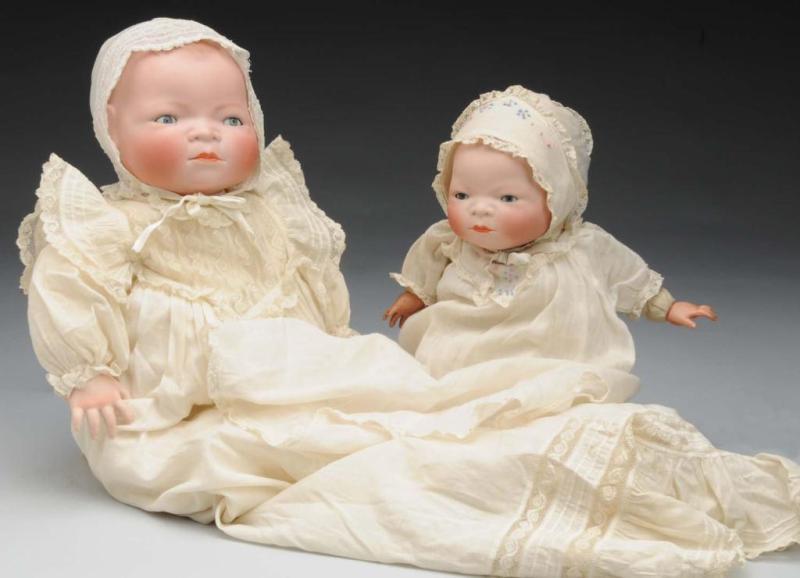 Appraisal: Lot of Bye-Lo Babies Description American Ca First doll with