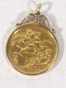 Appraisal: A loose mounted Victorian sovereign dated