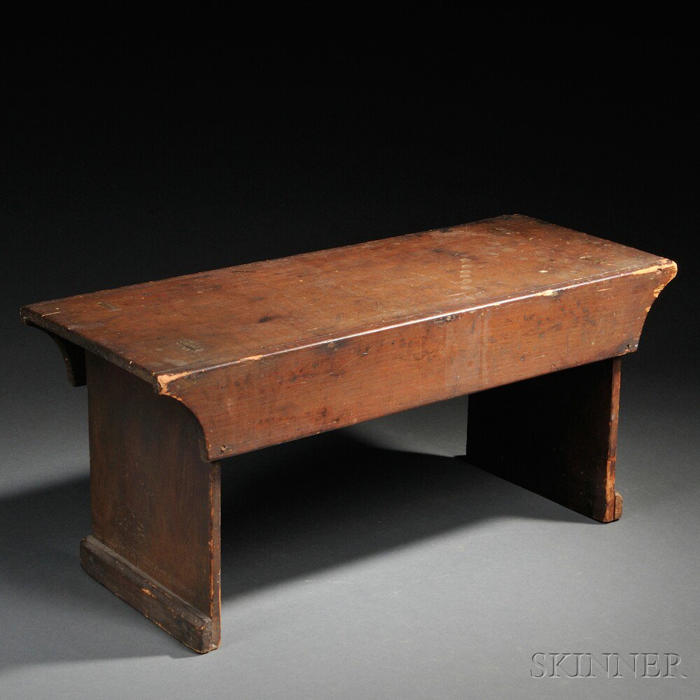 Appraisal: Shaker Pine Bench th century the seat with straight skirt