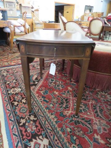 Appraisal: Henredon Mahogany Dropside Table with drawer excellent finish