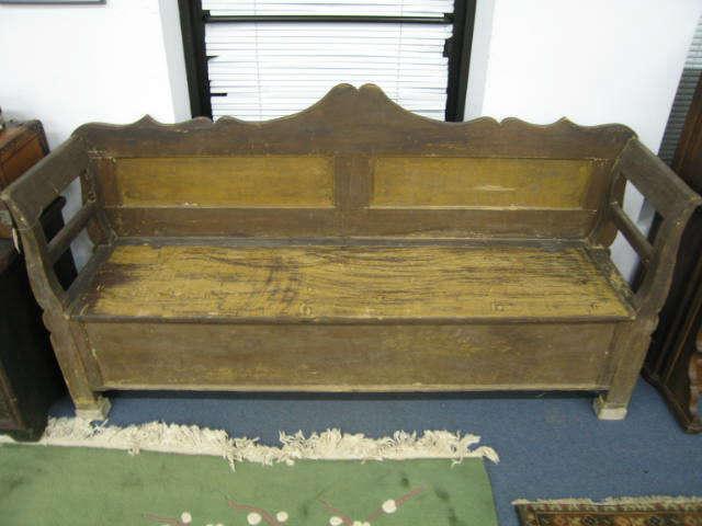 Appraisal: European Bench lift top seat for storage ' wide