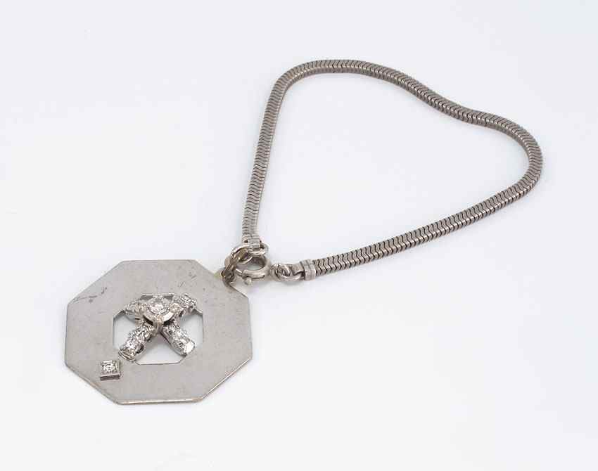 Appraisal: K DIAMOND PENDANT DATED K white gold octagonl plaque contains