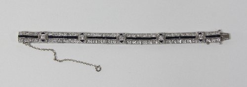 Appraisal: An Art Deco style diamond bracelet one with line of