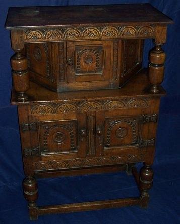 Appraisal: A small oak court cupboard of th Century design with